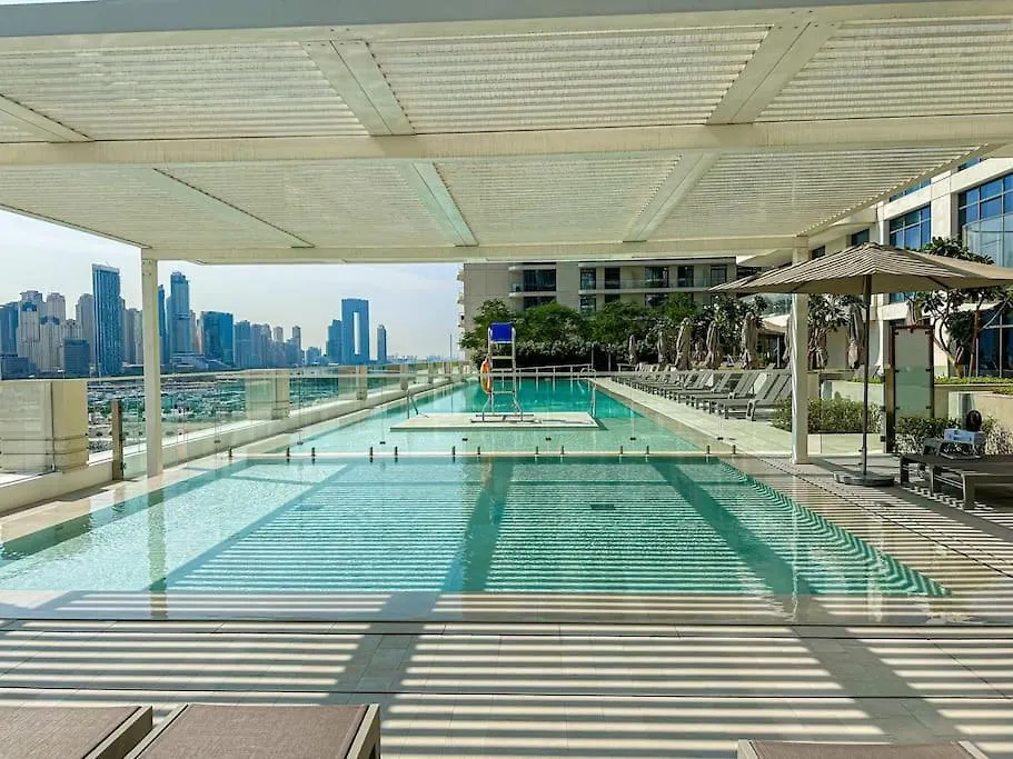 Apartment Higuests - Marina Retreat, Luxurious 3Br Steps From The Beach Dubai
