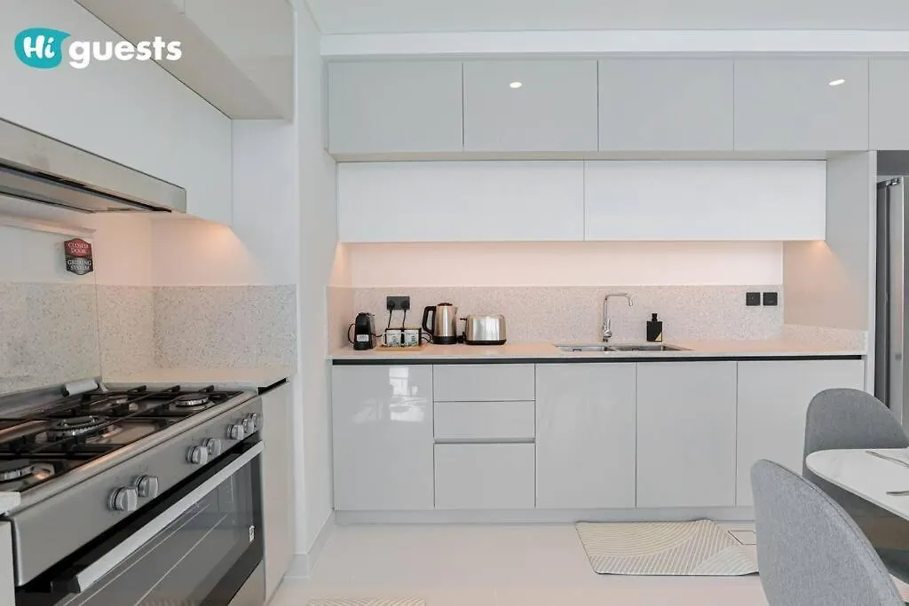 Higuests - Marina Retreat, Luxurious 3Br Steps From The Beach Dubai 0*,  United Arab Emirates